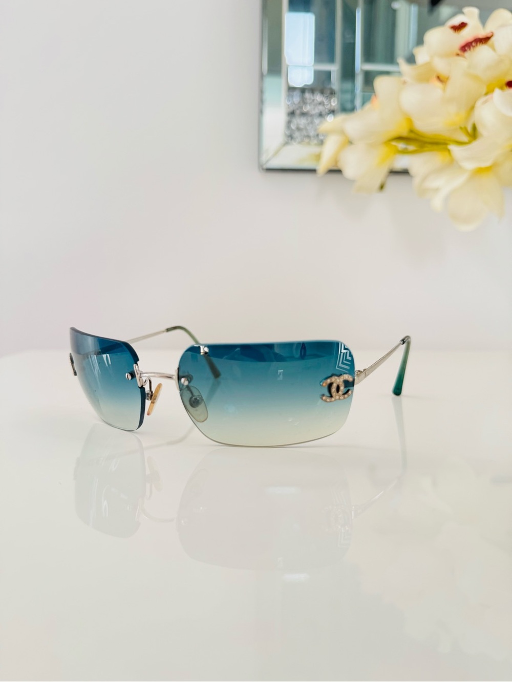 Extremely rare 🦋 Authentic Chanel rimless CC sunglasses✨ - Picture 5 of 7